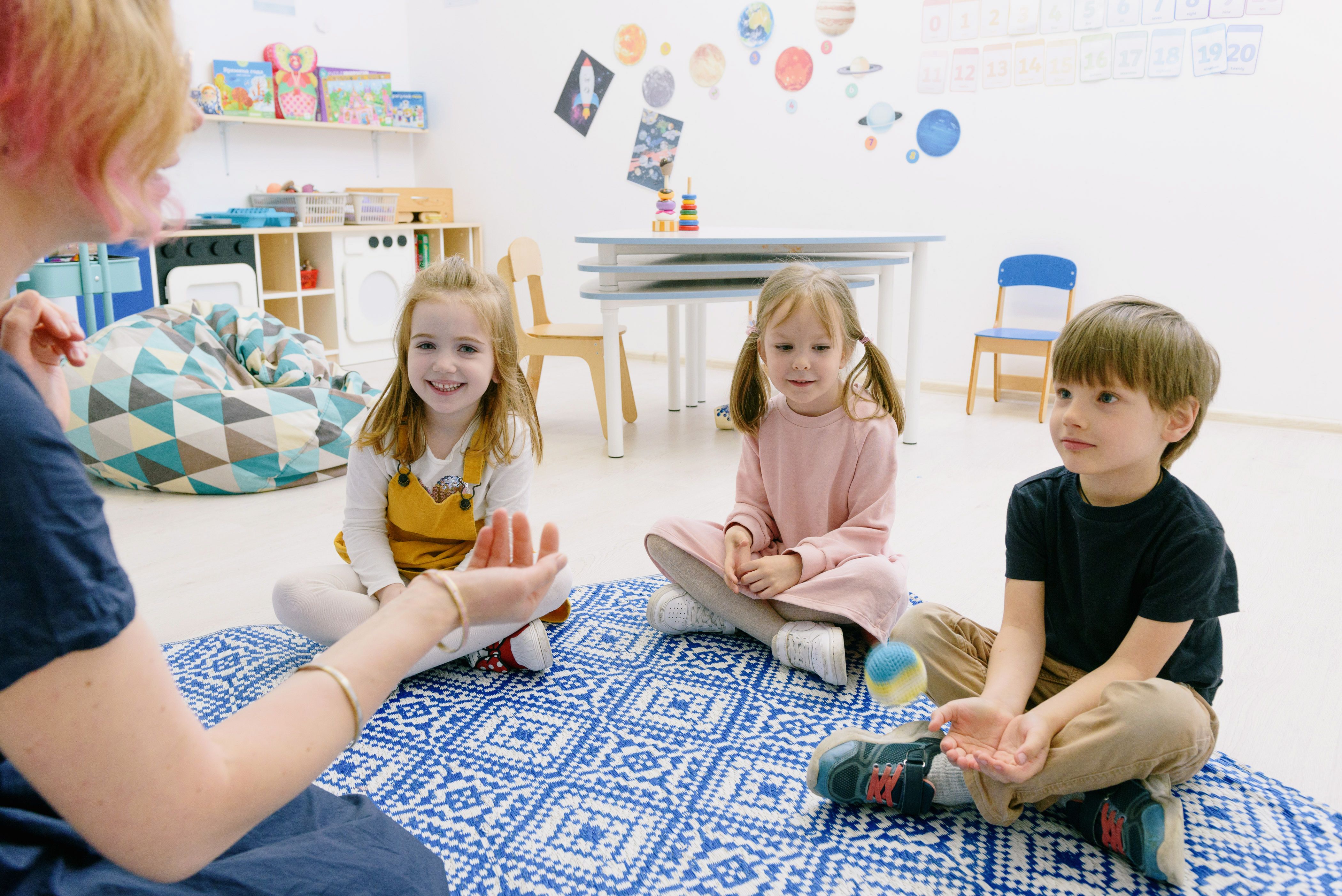 Kids in classroom learning